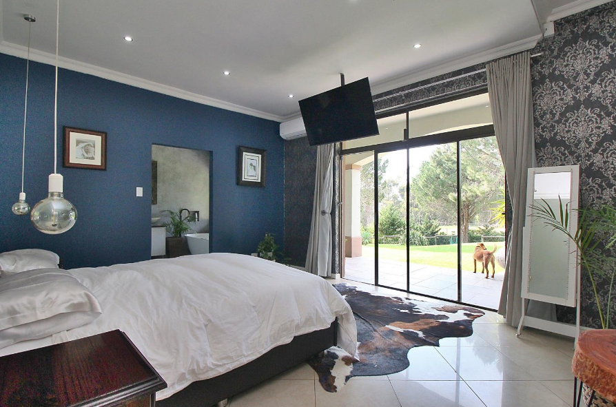 5 Bedroom Property for Sale in High Riding Country Estate Western Cape